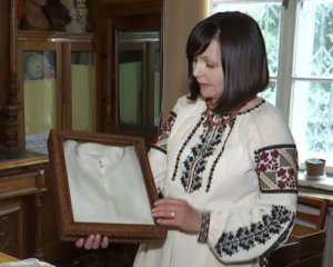 Показали вышиванки семьи Ивана Франко