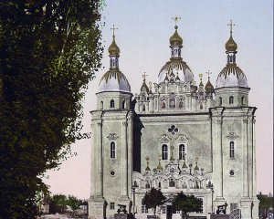 Провели первое богослужение на украинском