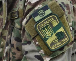 На Донбасі загадково зник український військовий