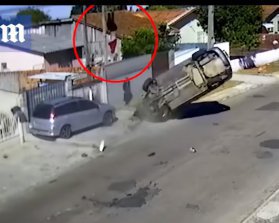 Відео невдалої автокрадіжки шокувало мережу