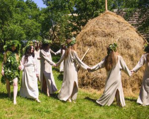 Що не можна робити у тиждень після Трійці