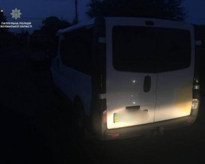 У Луцьку п&#039;яна водійка покусала патрульного поліцейського