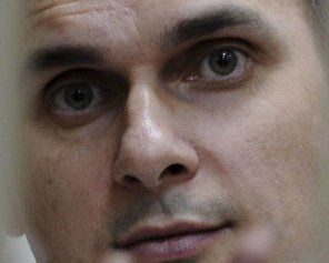 В мире началась глобальная акция #SaveOlegSentsov