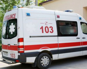 Кияни цілий день не помічали, що у дворі помер чоловік