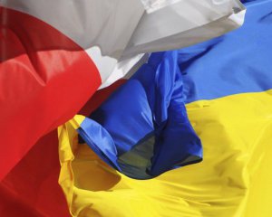 Яку зарплату отримують українці в Польщі
