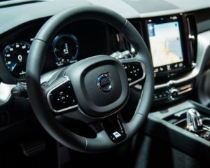 До 2025 року третина нових Volvo їздитиме на автопілоті