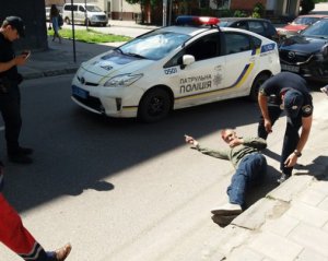 Патрульний поліцейський наїхав на пішохода