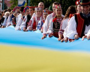 Питання мови вже не розділяє Україну - дослідження