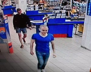 Задержали мужчин, которые жестоко избили парня в супермаркете