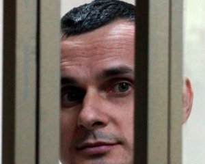 Сенцов потрапив до реанімації, але продовжує голодування