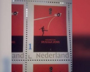 Создали почтовые марки, на которых Россия сбивает Boeing