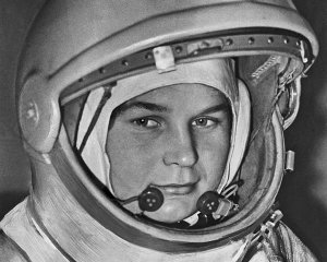 Хрущев женил космонавтов ради научного эксперимента