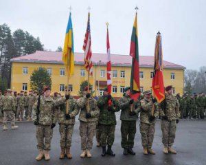 Канадська опозиція обіцяє надати Україні летальну зброю