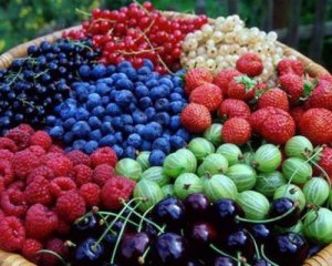 Сколько в Украине стоят ягоды