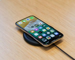 Apple не впроваджуватиме оригінальне технічне рішення в iPhone X