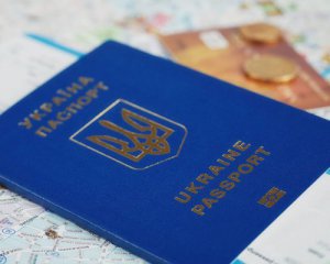 Зарплата от 80 тыс. грн: какую работу предлагают украинцам за рубежом