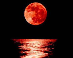 Украинцы смогут увидеть рекордное лунное затмение
