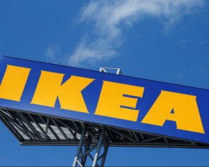 Дитина знайшла пістолет у меблевому магазині і вистрілила