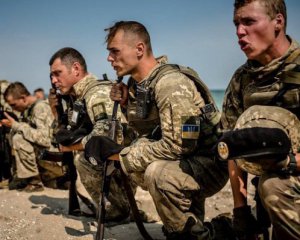 Полторак розповів, скільки морських піхотинців загинули на Донбасі