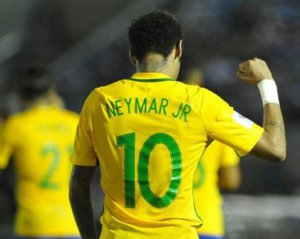 Как Неймар помог Бразилии победить Мексику - видео