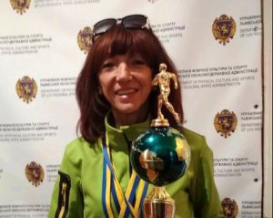 61-летняя украинка установила рекорд в несколько километровой дистанции