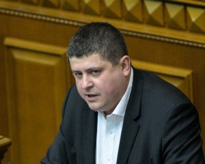 Кризис в ВР: &quot;Народный фронт&quot; выдвинул требования Порошенко