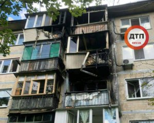 Дід добре покурив - вигоріло три поверхи будинку