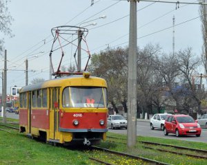 Зіткнення з трамваєм: добірка аварій