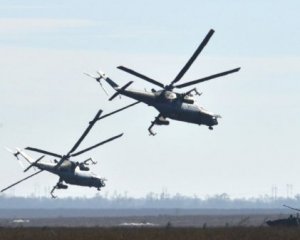 &quot;Наблюдайте&quot; - российские вертолеты кружили недалеко от позиций ВСУ