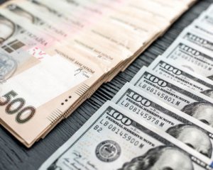Гривня или доллар: как сохранить свои сбережения