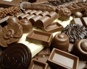 Меньше калорий - больше пользы: диетолог назвала критерии качественного шоколада