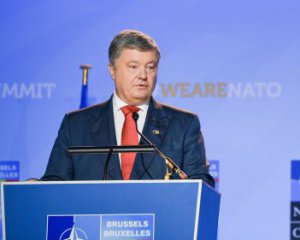 Порошенко на саммите НАТО: Путин объединил украинскую нацию
