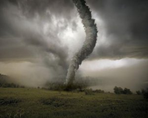 Эксперт сделала неутешительный прогноз о торнадо в Украине