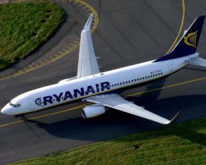 Аварийная посадка самолета Ryanair: десятки потерпевших