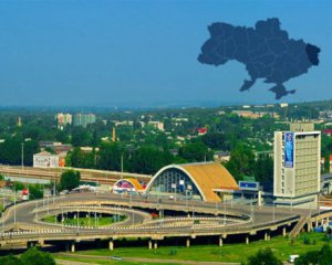 Луганск больше хочет реинтеграции, чем Донецк - исследование