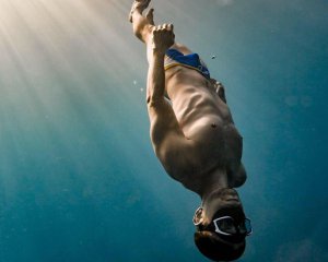 На 66 метров в глубину: украинец установил новый рекорд