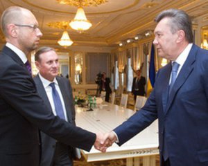 Гроші Януковича доведеться забирати у Порошенка і Тимошенко