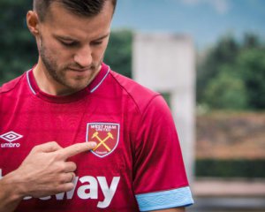 Ярмоленко розважив партнерів по "Вест Хему" веселою піснею