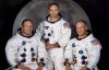Астронавты приземлились на Луну