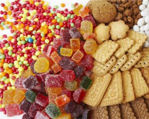 Супрун розповіла про шкоду солодощів