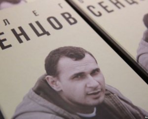 &quot;Похорон не будет&quot; - сестра опровергла слухи о Сенцове