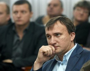 Мер-багатоквартирник йде у відставку