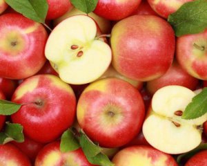 Чому корисно щодня їсти яблука