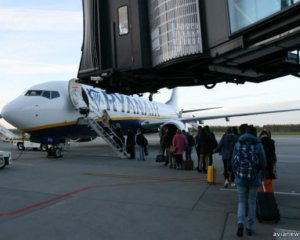 В Україні почали продавати авіаквитки в Європу по 400 гривень