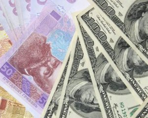 Долар може коштувати дорожче 30 грн - нардеп