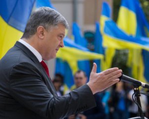Порошенко дав термінове завдання щодо Росії