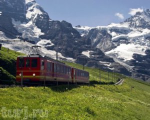 "Залізниця повертає пасажирам гроші" - українка про життя в Швейцарії