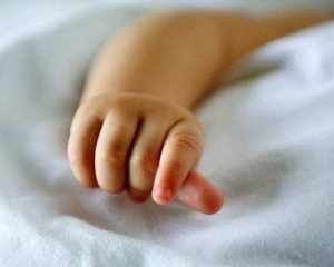 11-місячний малюк отруївся спиртовою настоянкою