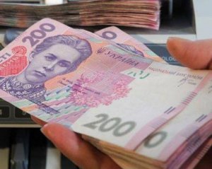 Чому контроль за грошовими переказами українців стане жорсткішим