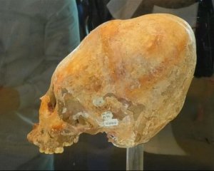 В ритуальной пещере нашли необычный человеческий череп